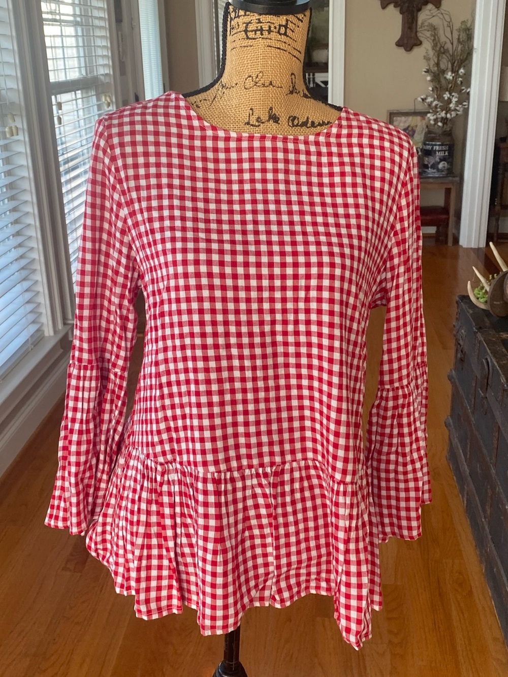 Red Gingham peplum top by Beachlunchlounge